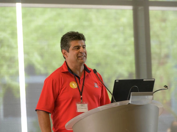 Tomas Nuño, PhD, an assistant research professor in the Mel and Enid Zuckerman College of Public Health, presents about the relationship between healthy eating and healthy aging as part of the Feast for Your Brain event.  