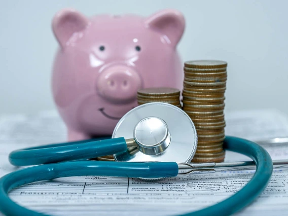 University of Arizona Health Sciences students are learning how to reduce the burden of student loan debt while acquiring useful skills to make smart financial decisions that will support a sustained career in the health care workforce.