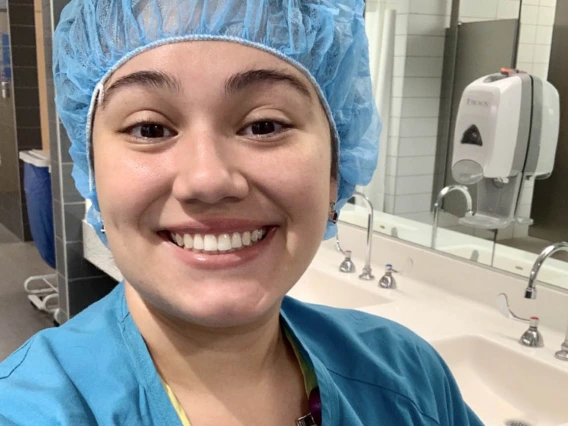 Karen Ibarra (right) and Chelsea Marshall, UArizona College of Medicine – Tucson fourth-year students are among about 120 local medical students who’ll celebrate their residency match Friday, March 19. (Photo: Courtesy of Karen Ibarra)