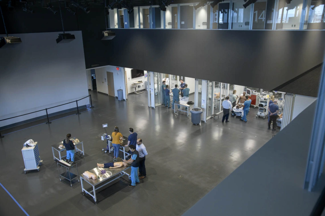 The seventh floor is home to the Arizona Simulation and Technology Education Center, where large-scale health simulation exercises can commence, and students can get training with manikins in a number of specialty skills.