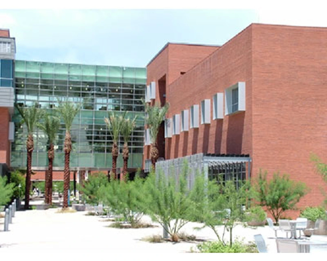 A big "thank you" to Mel and Enid Zuckerman from the 2018-2019 Scholarship Students at the University of Arizona Mel and Enid Zuckerman College of Public Health. Photo: Kristen Hanning