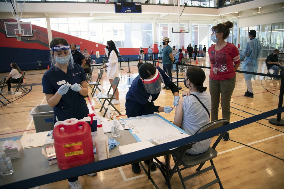 University of Arizona Health Sciences students from the College of Nursing and the College of Pharmacy spent the final week of October providing campus flu shot clinics in the Student Union on Main Campus and the Recreation and Wellness Center in Honors Village. Nearly 1,000 students were immunized by pharmacy and nursing students.