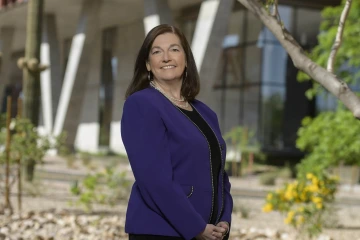 Cheryl Lacasse, PhD, RN, AOCNS, professor, coordinator of the RN-MSN Program and director of Teaching/Learning Practice and Evaluation at the UArizona College of Nursing