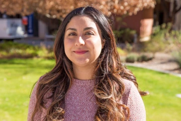 outdoor portrait of College of Medicine – Tucson student Monique Crawford