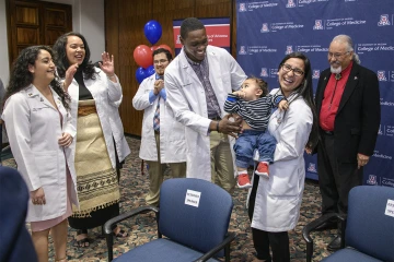 The University of Arizona Primary Care Physician Scholarship program aims to increase the number of physicians committed to working in Arizona’s underserved communities.